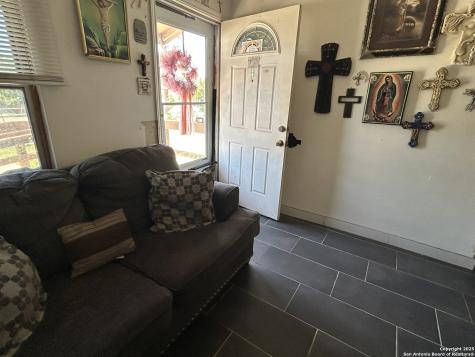 311 Dolores San Antonio TX 78228