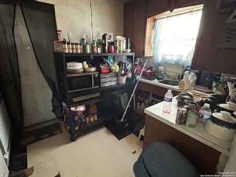 311 Dolores San Antonio TX 78228