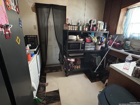 311 Dolores San Antonio TX 78228