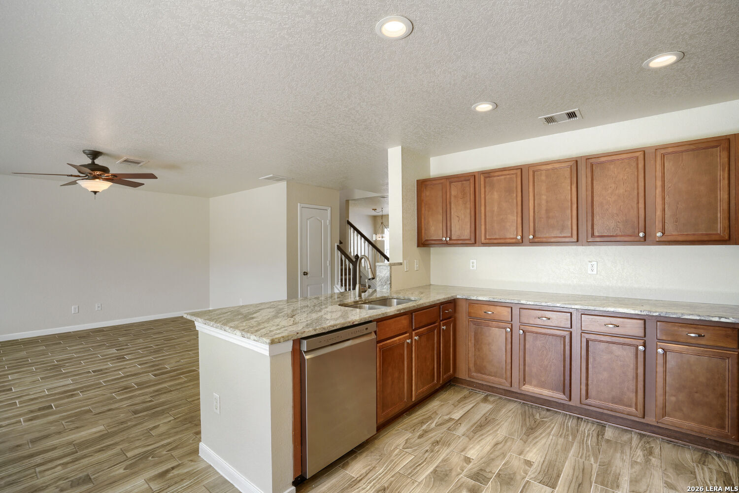 4551 Summer Fall San Antonio TX 78259