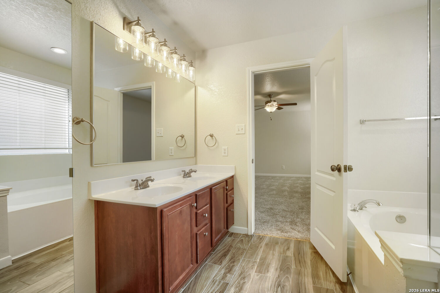 4551 Summer Fall San Antonio TX 78259