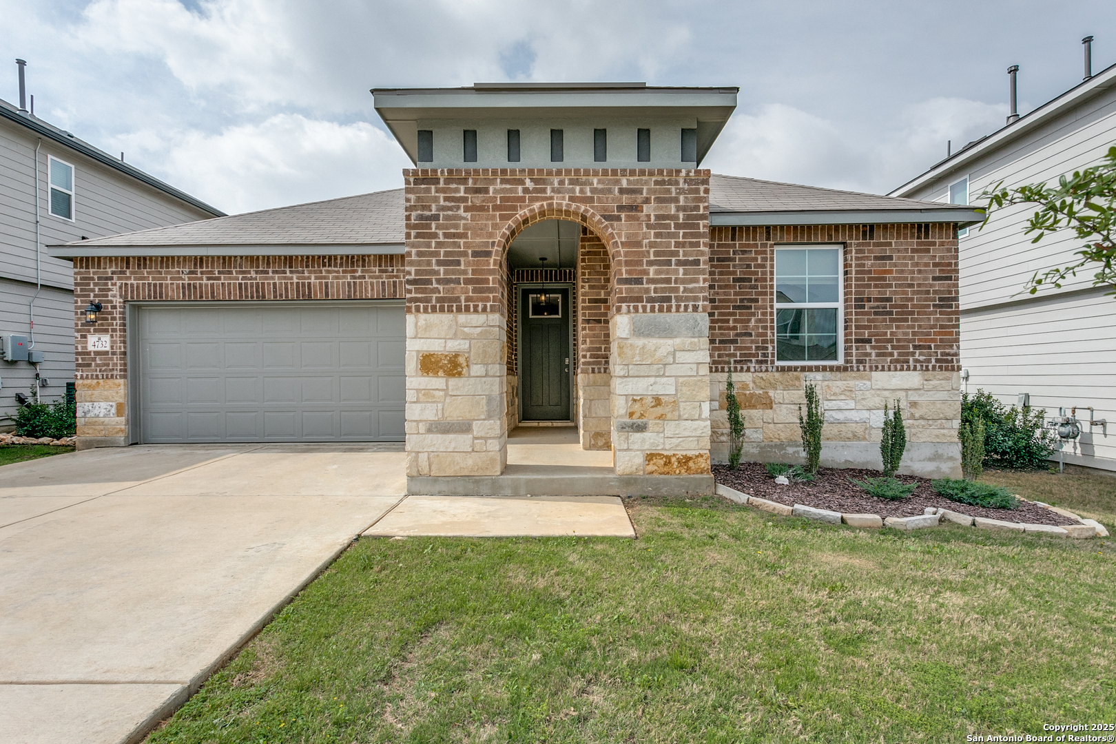 4732 Club Face San Antonio TX 78261