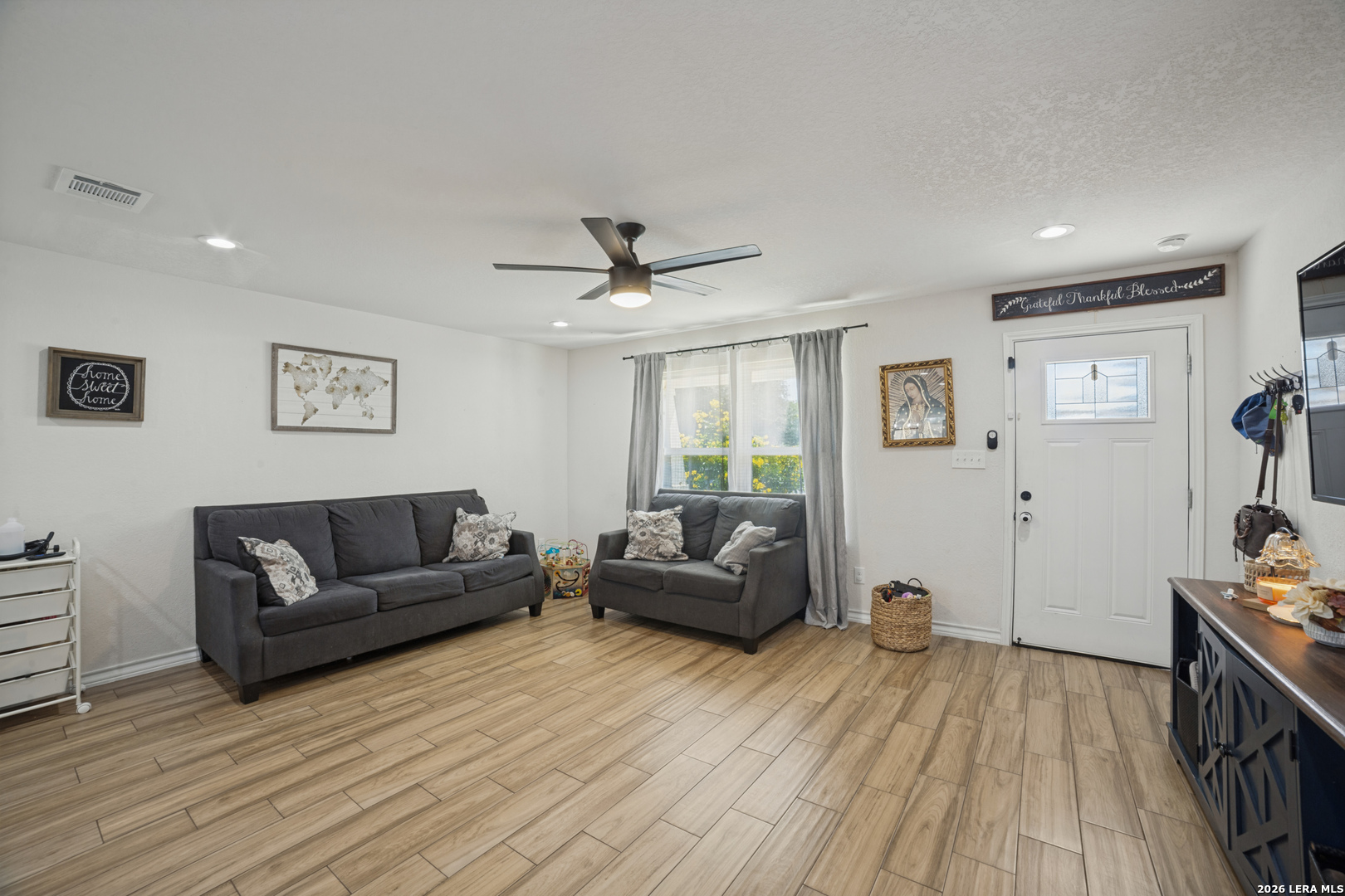 15145 Norvell Street Lytle TX 78052