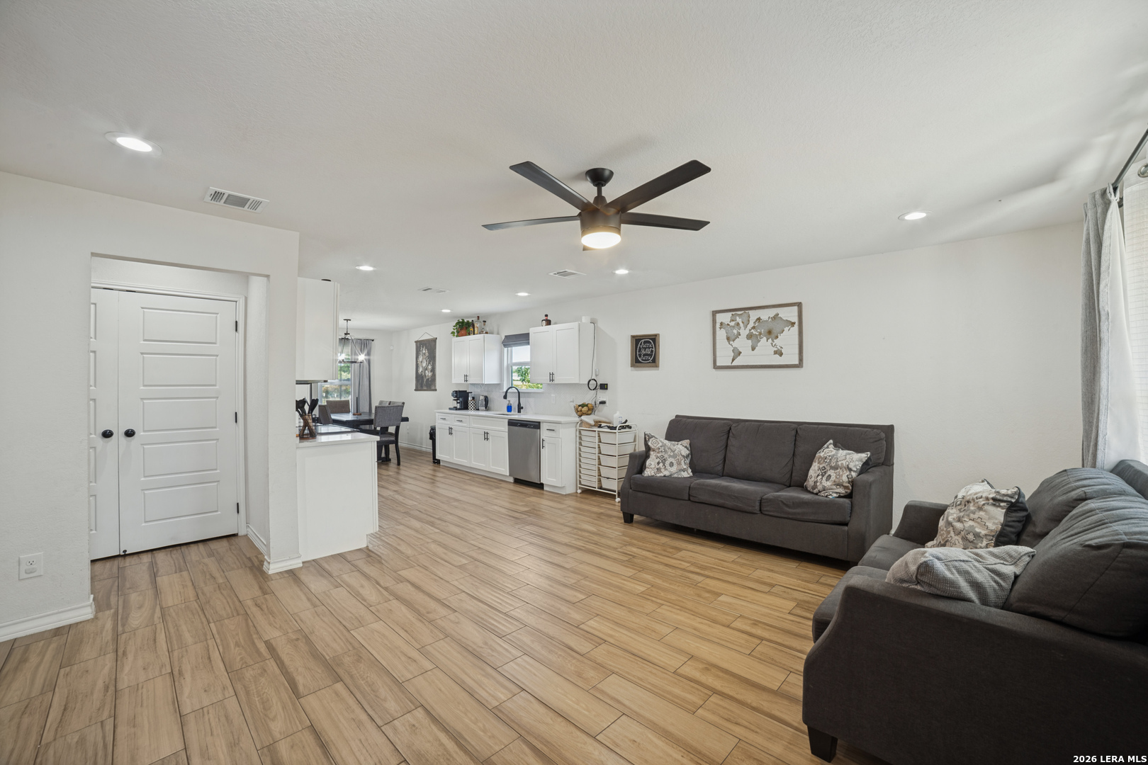 15145 Norvell Street Lytle TX 78052