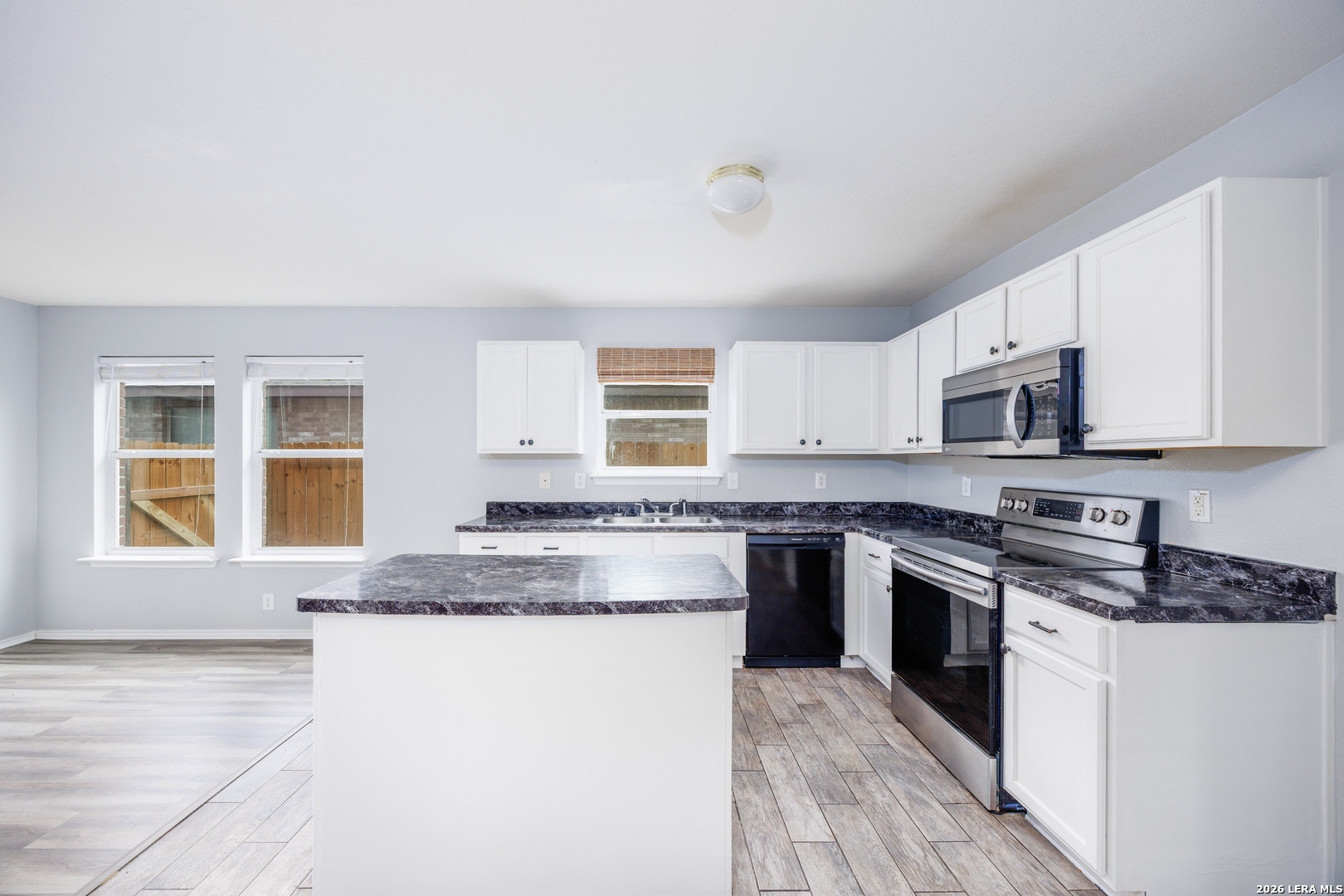 10634 Shaenpath San Antonio TX 78254