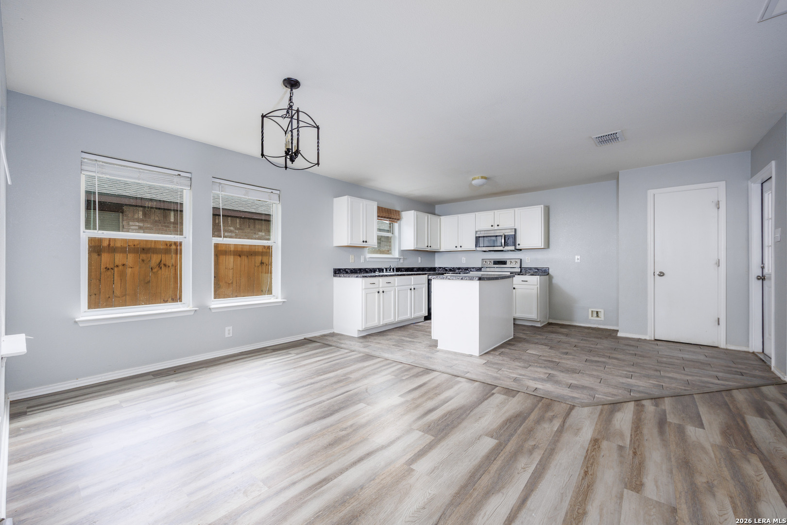 10634 Shaenpath San Antonio TX 78254