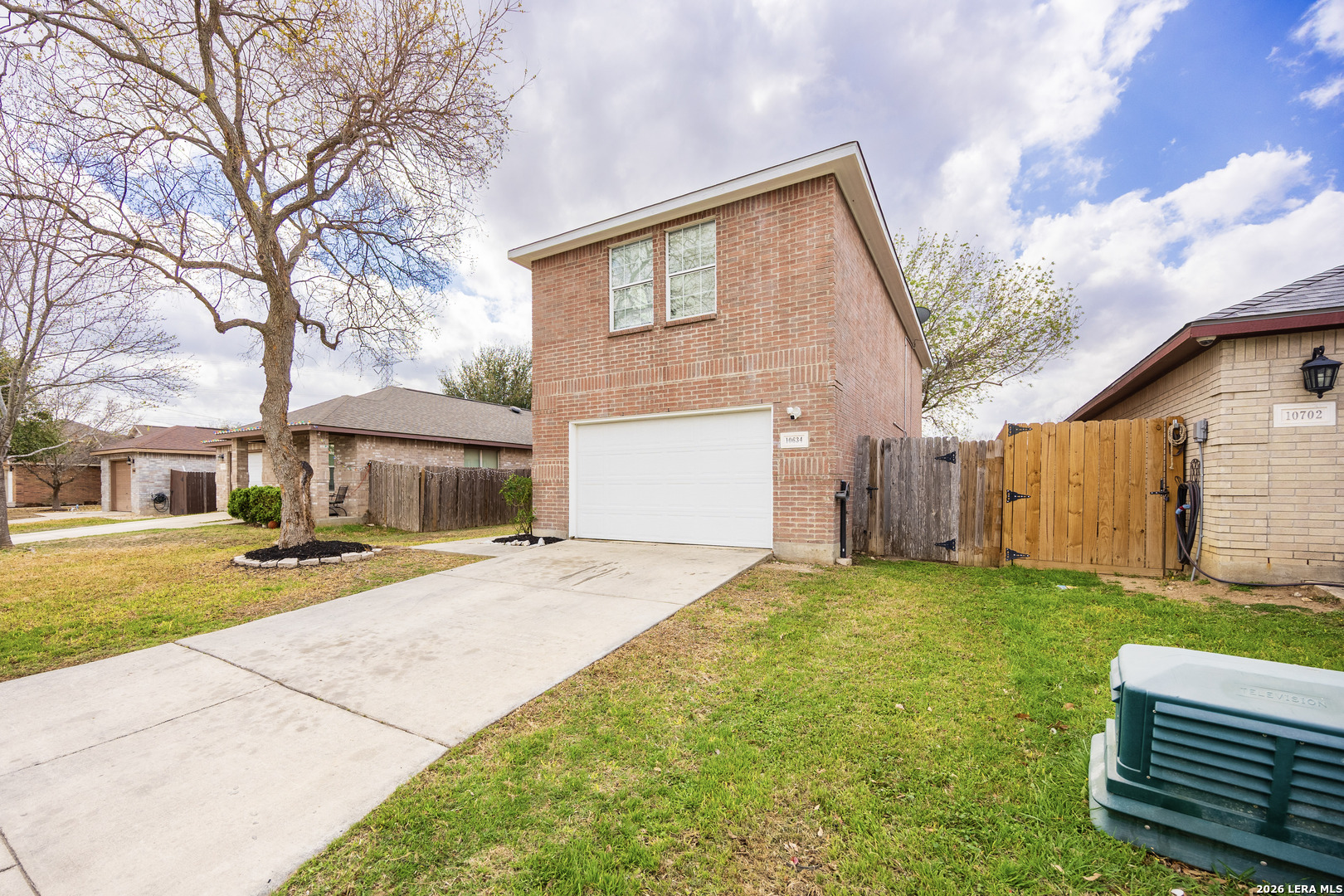 10634 Shaenpath San Antonio TX 78254