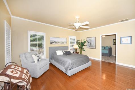 714 Sweetbrush San Antonio TX 78258
