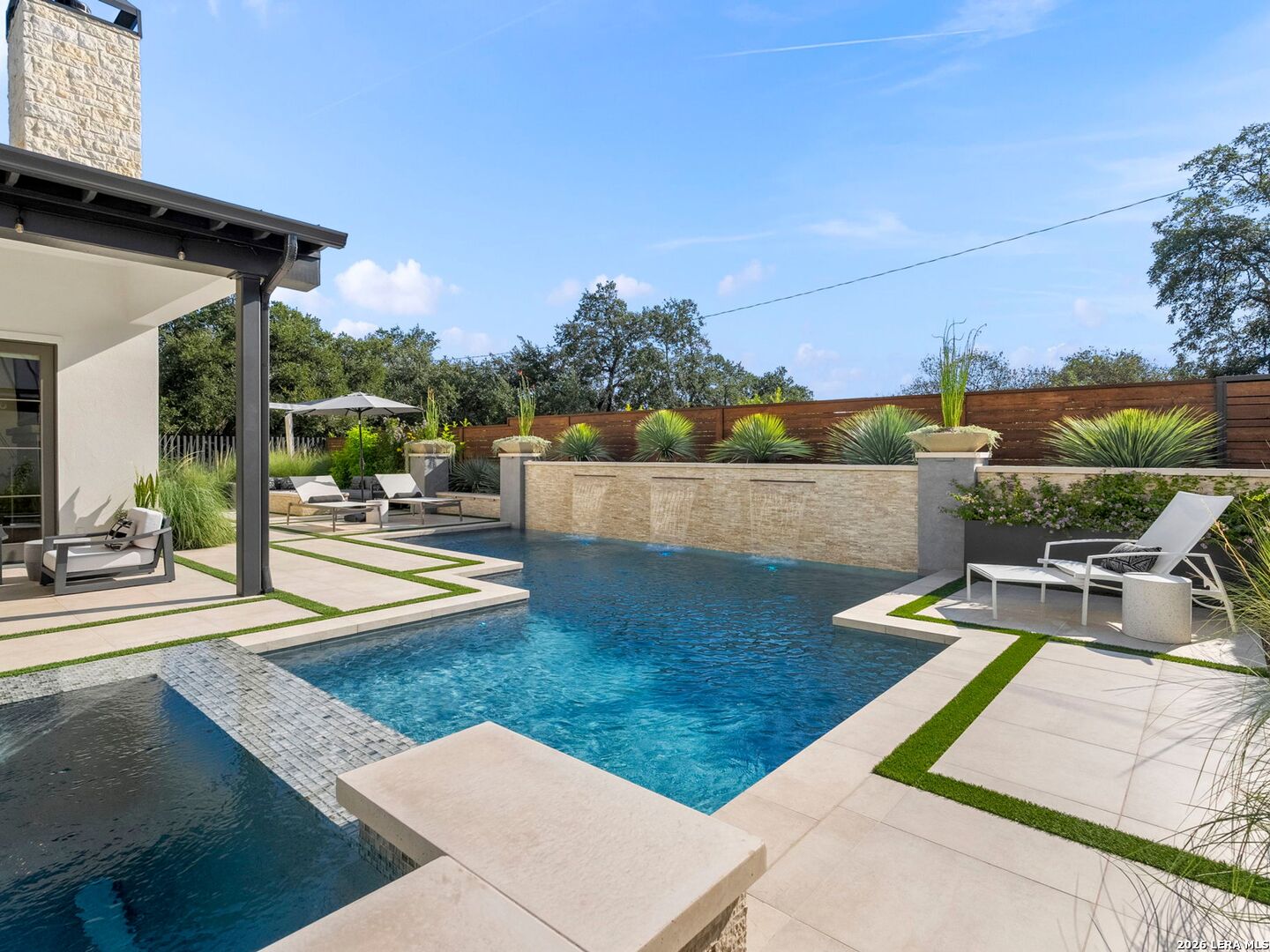 446 Canterbury Hill Street Terrell Hills TX 78209