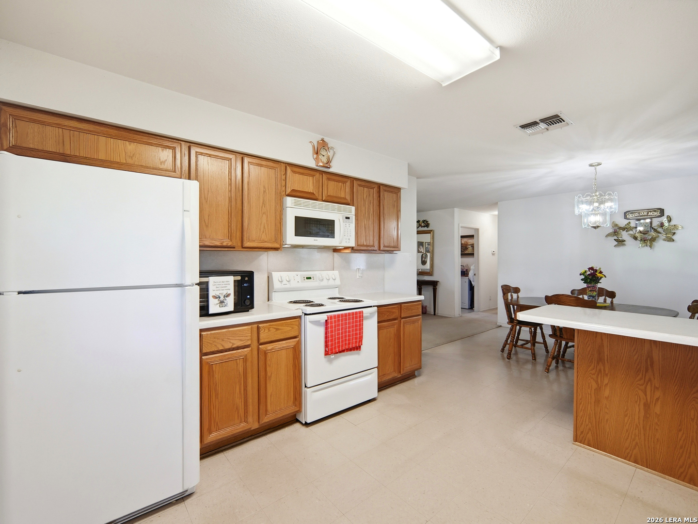 908 N Mansfield Street Pleasanton TX 78064
