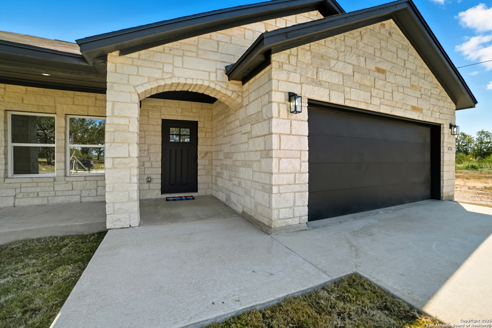 16724 Tapatio Street Atascosa TX 78002
