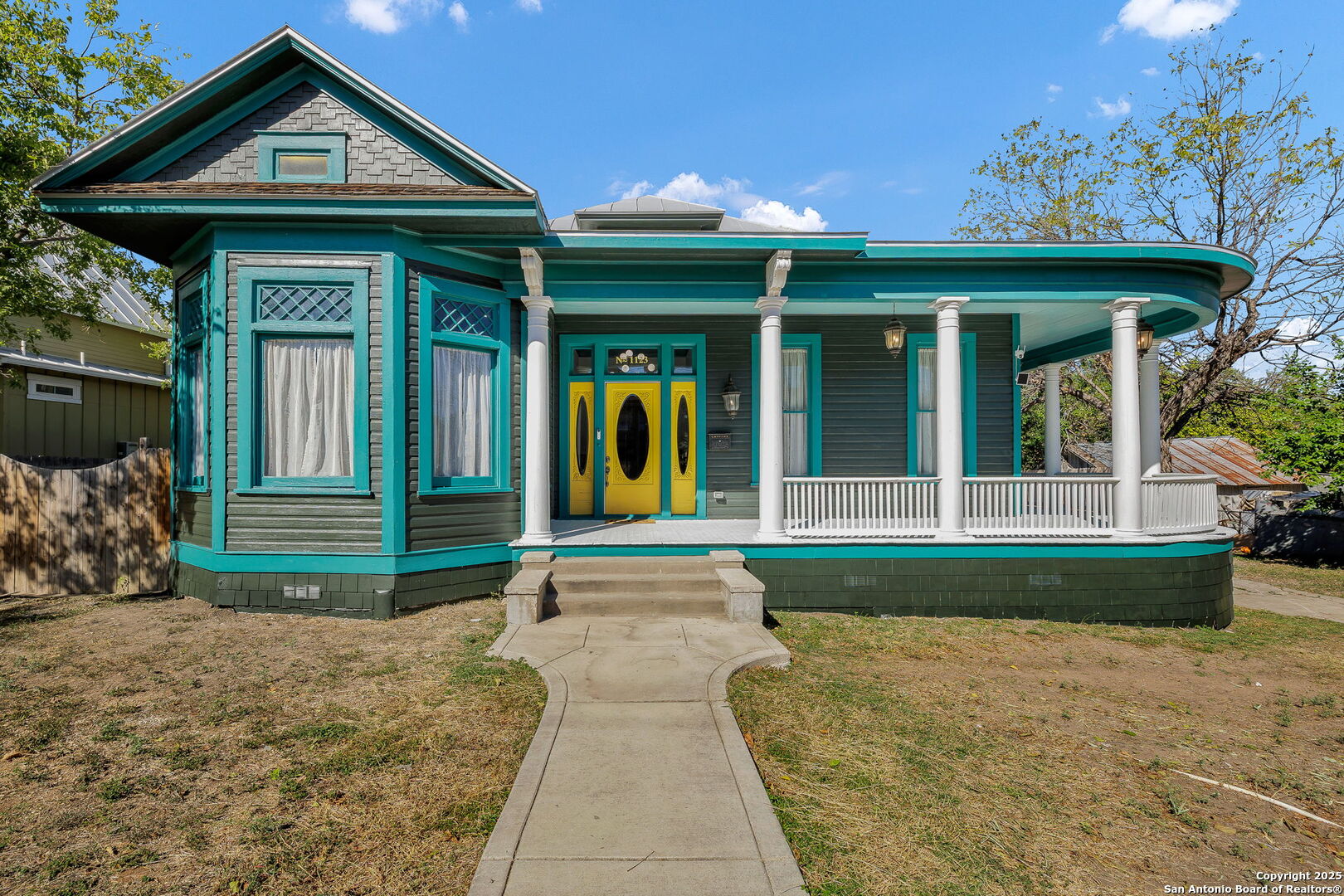 1123 W French Place San Antonio TX 78201