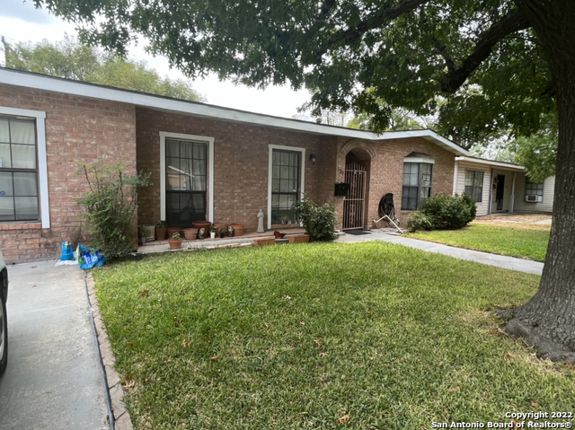 130 Winewood Drive San Antonio TX 78213