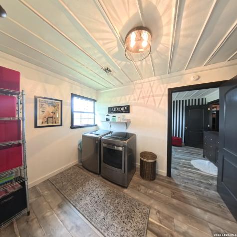 219 Indian Creek Road Ingram TX 78025