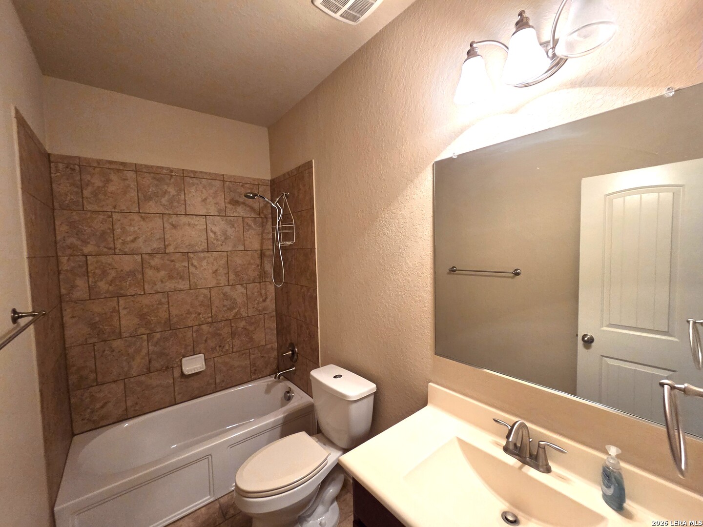 216 Norwood Court Cibolo TX 78108