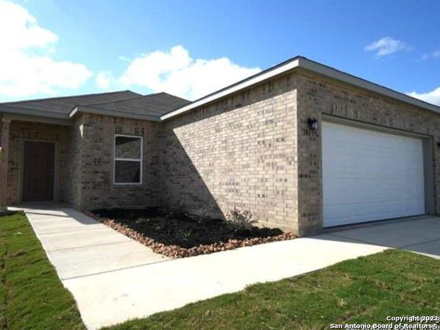14659 Stirrup Trace Elmendorf TX 78112