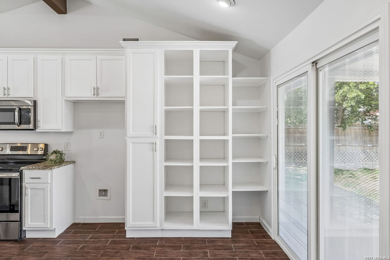 1134 Longmont San Antonio TX 78245