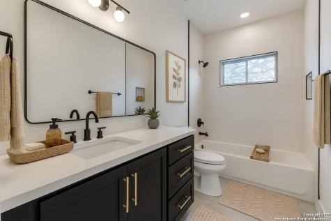 207 Gravel Street San Antonio TX 78203