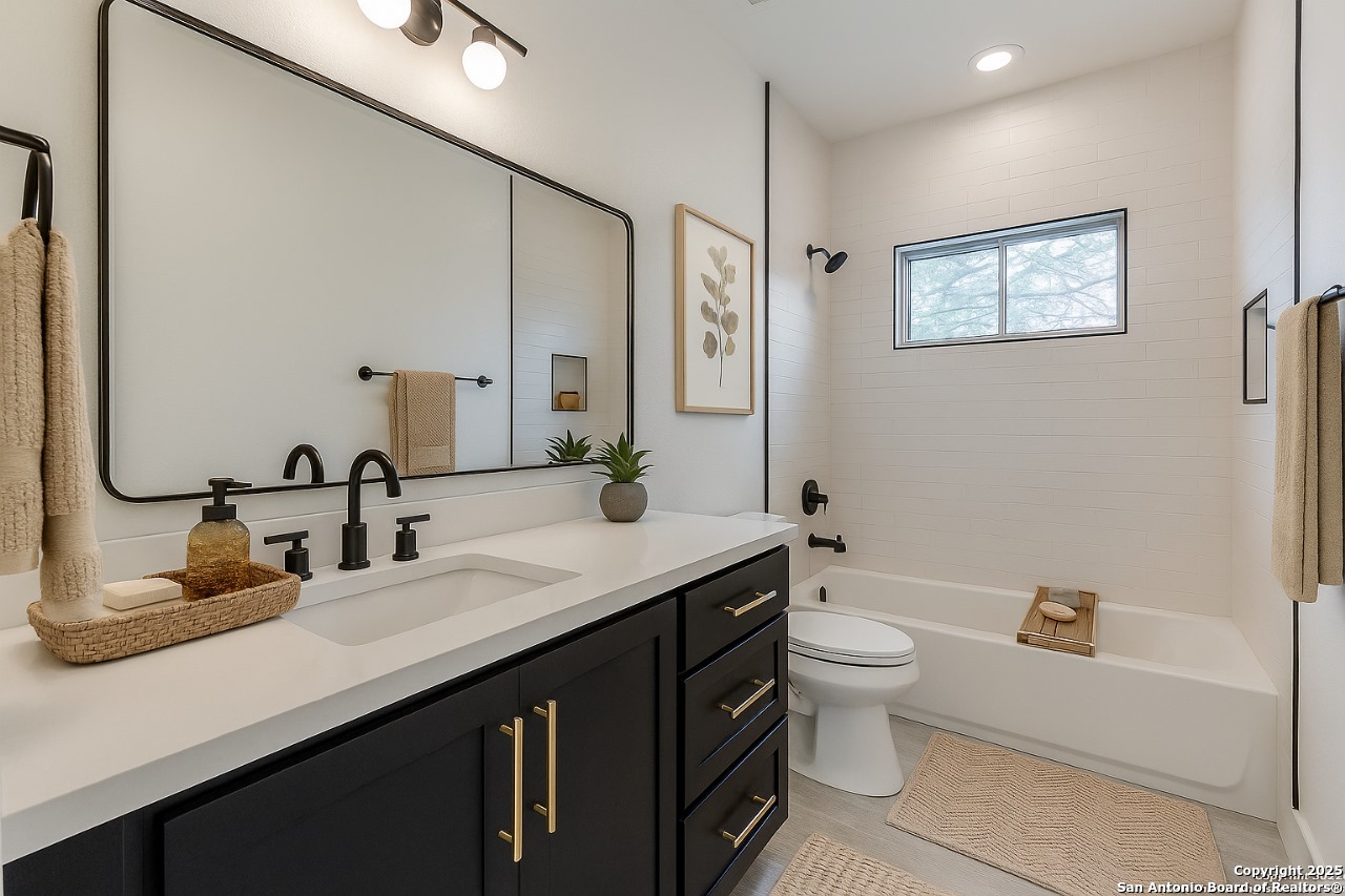 207 Gravel Street San Antonio TX 78203