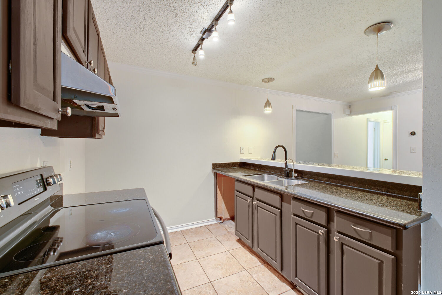 12006 El Sendero Street San Antonio TX 78233