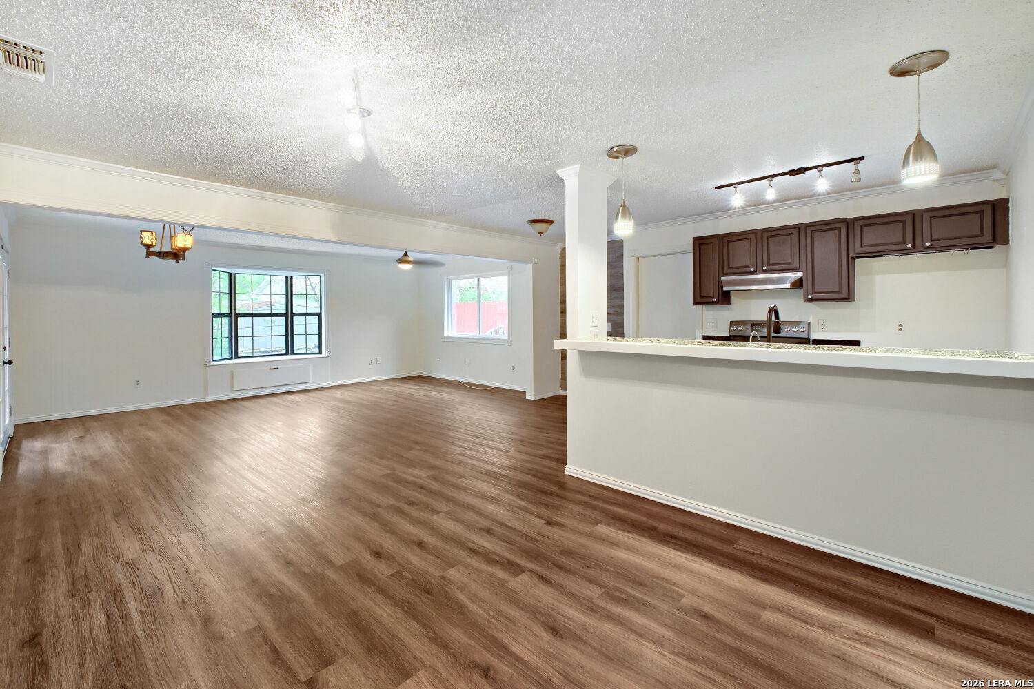 12006 El Sendero Street San Antonio TX 78233