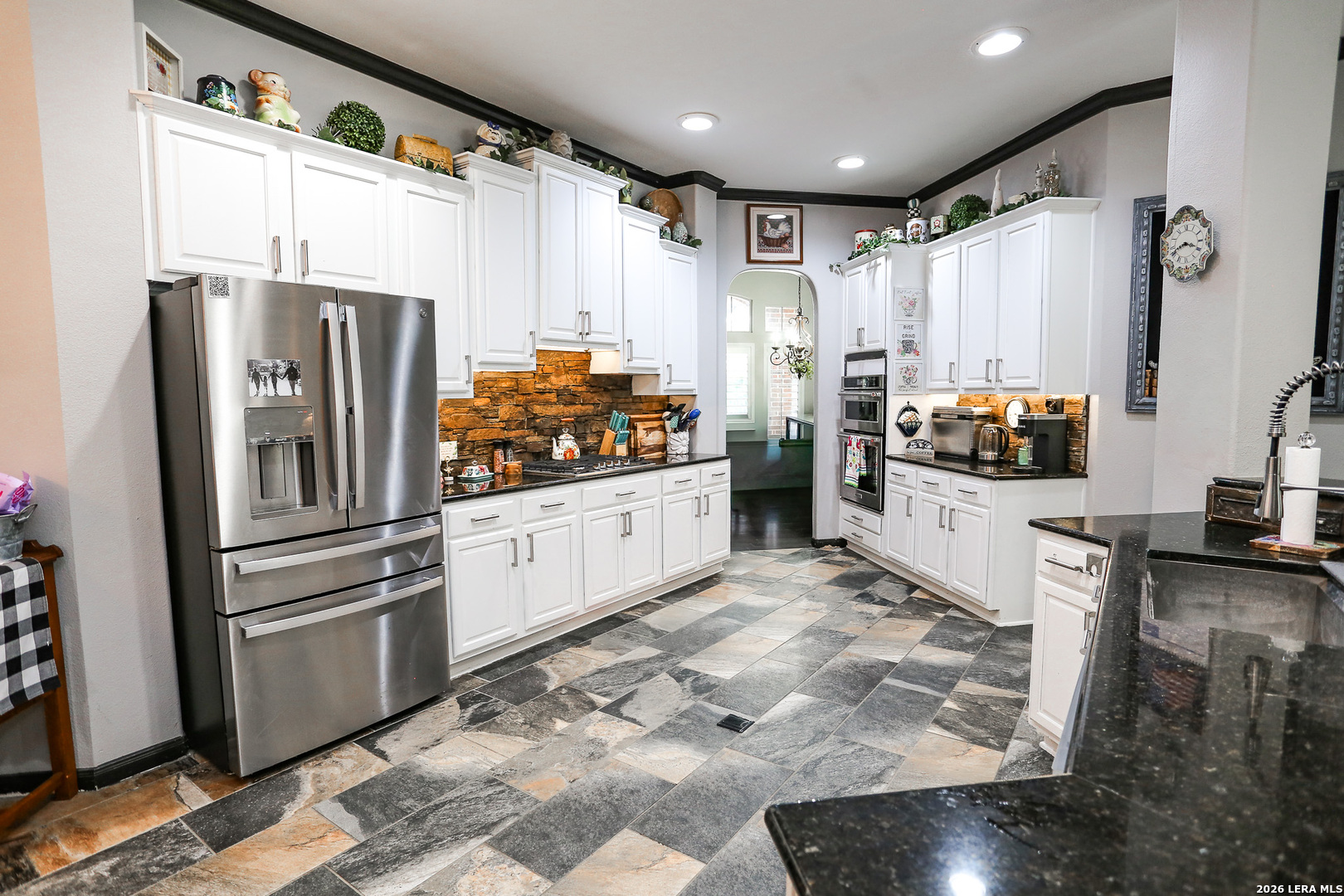 13702 French Park Helotes TX 78023