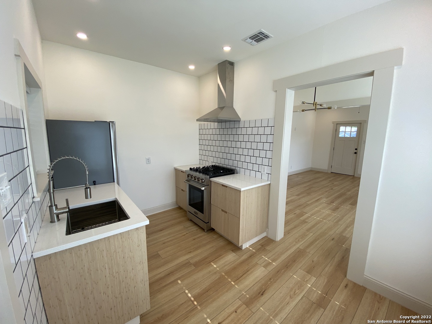 851 Texas Avenue San Antonio TX 78201