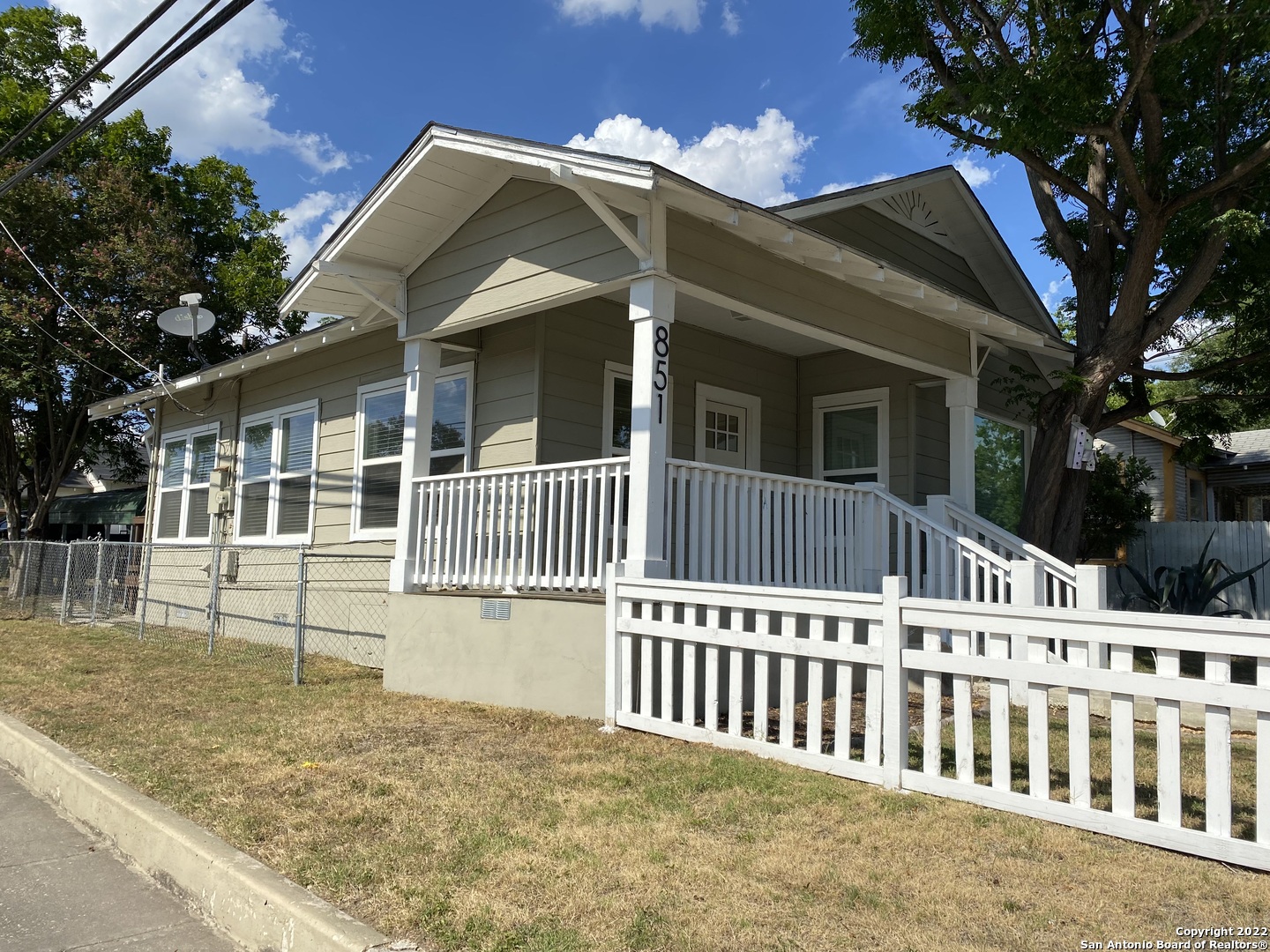 851 Texas Avenue San Antonio TX 78201