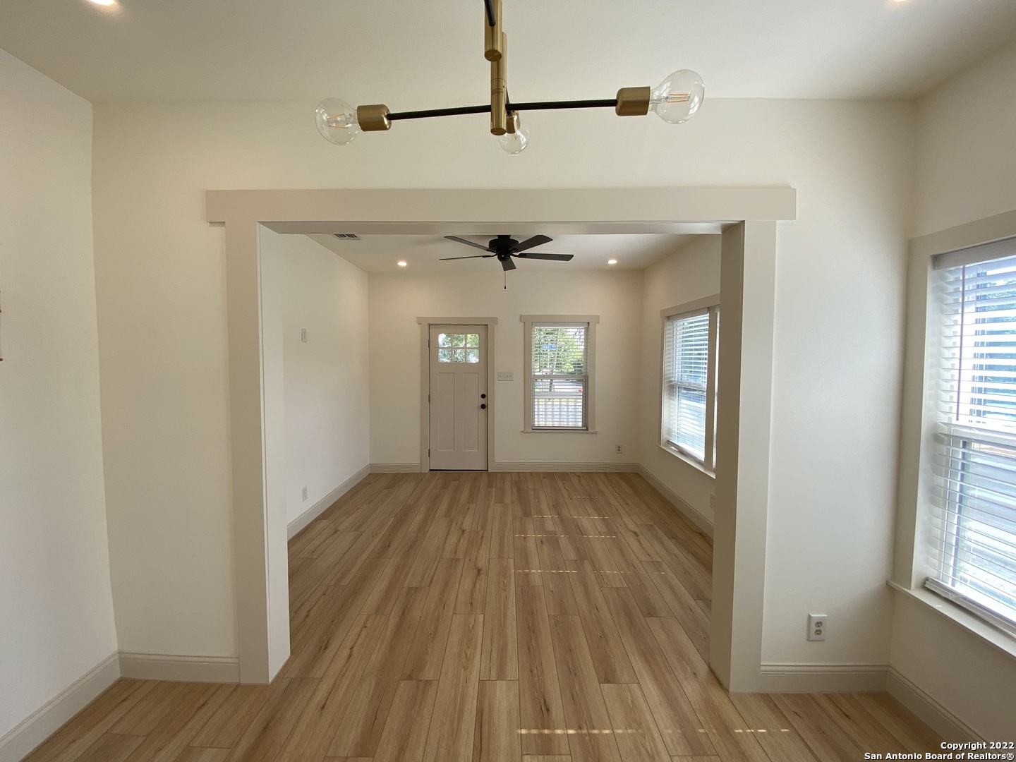 851 Texas Avenue San Antonio TX 78201