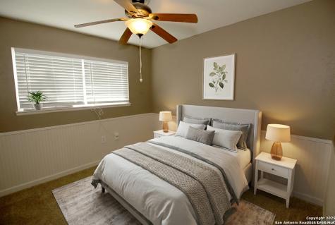 13523 Brinwood Universal City TX 78148