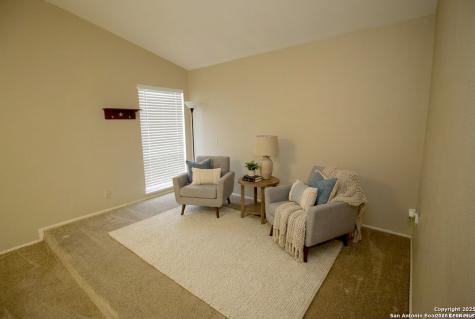 13523 Brinwood Universal City TX 78148