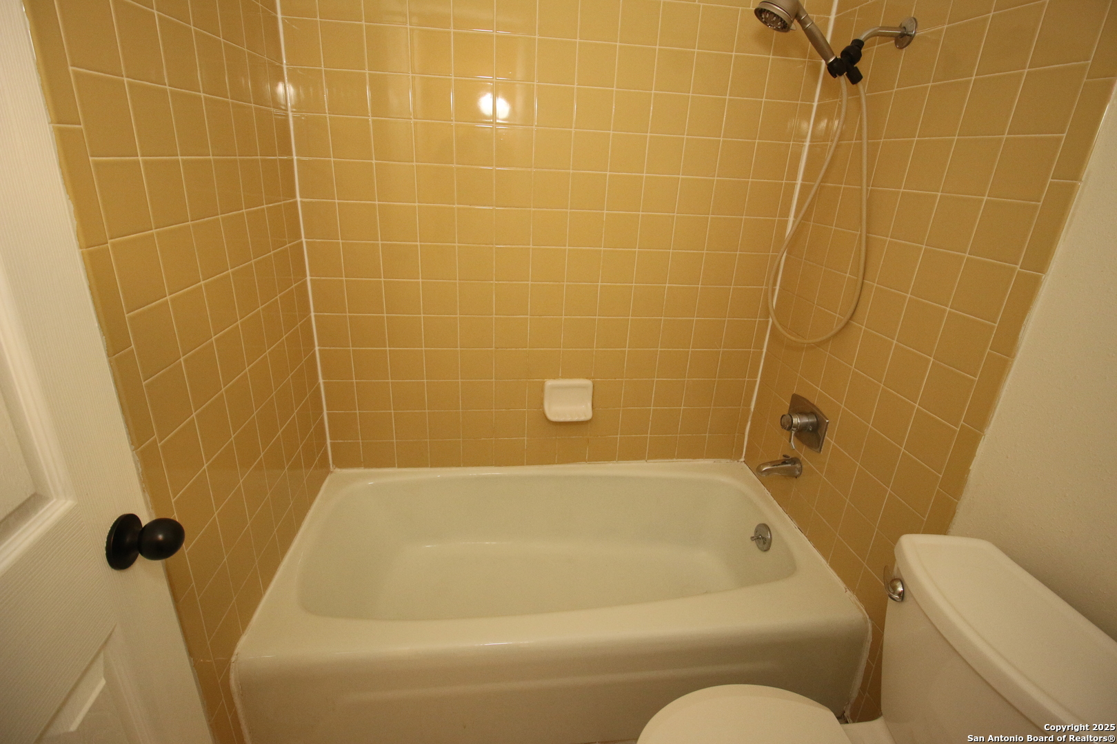 13523 Brinwood Universal City TX 78148