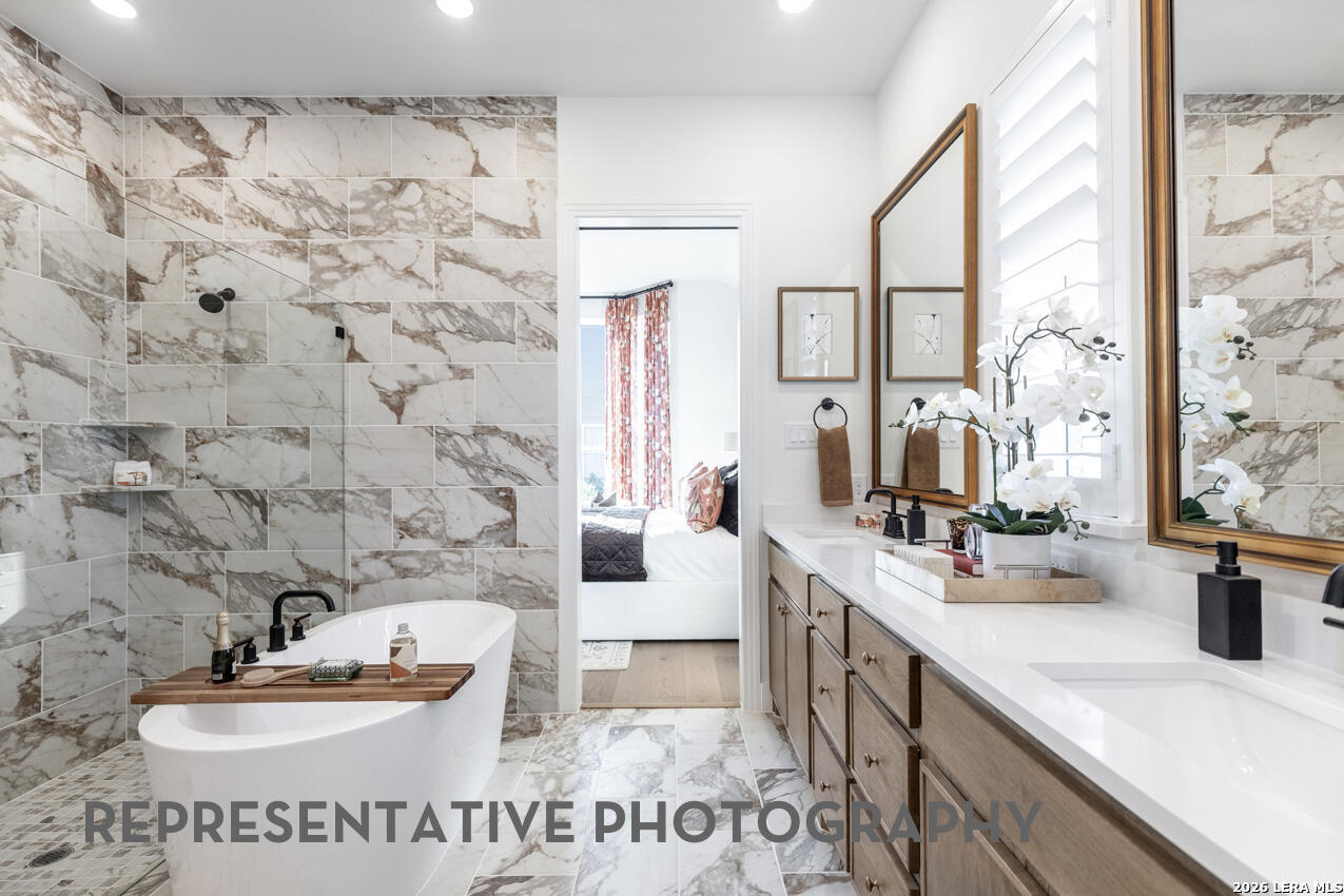 353 Post Oak Castroville TX 78009