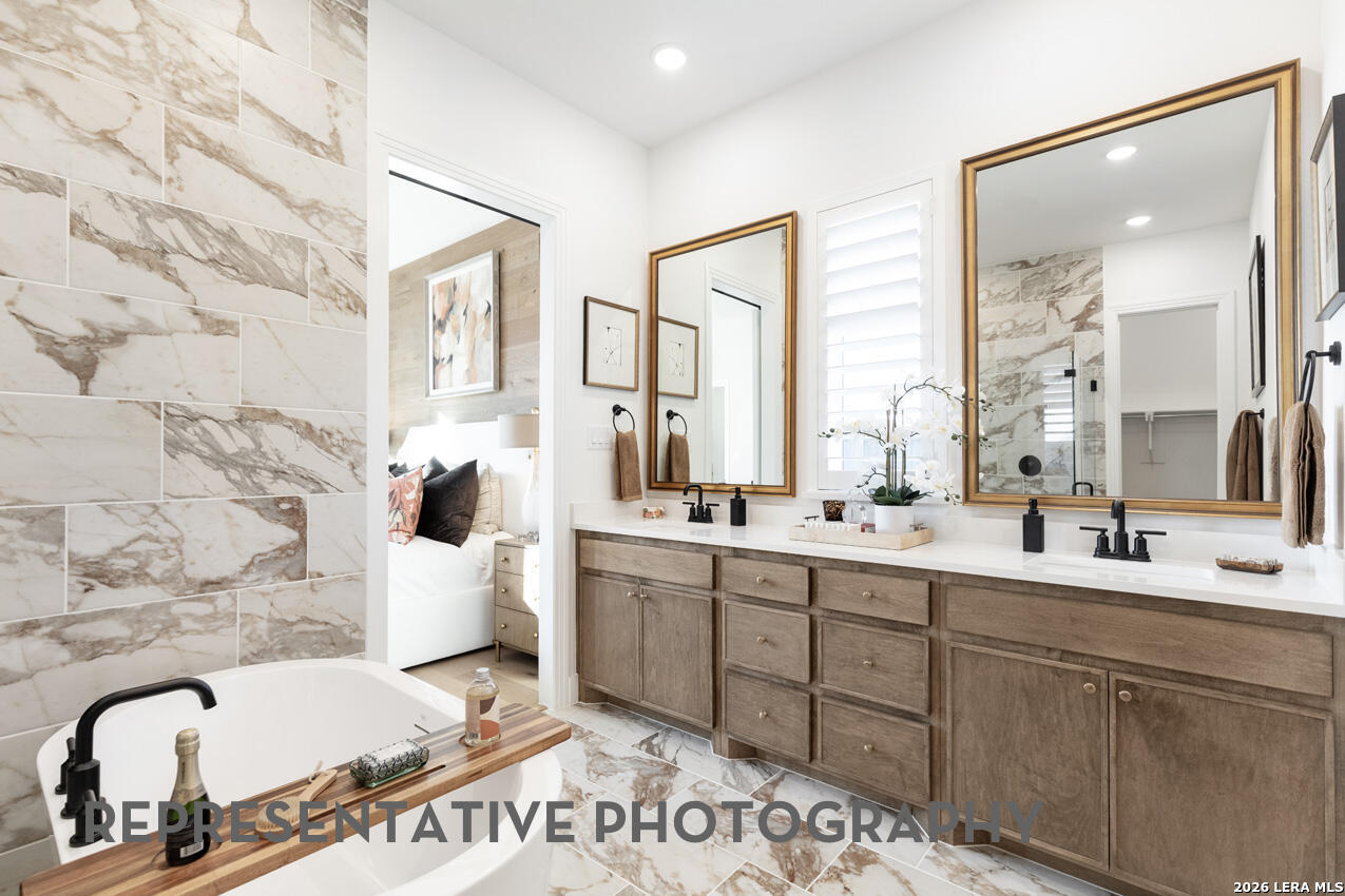 353 Post Oak Castroville TX 78009