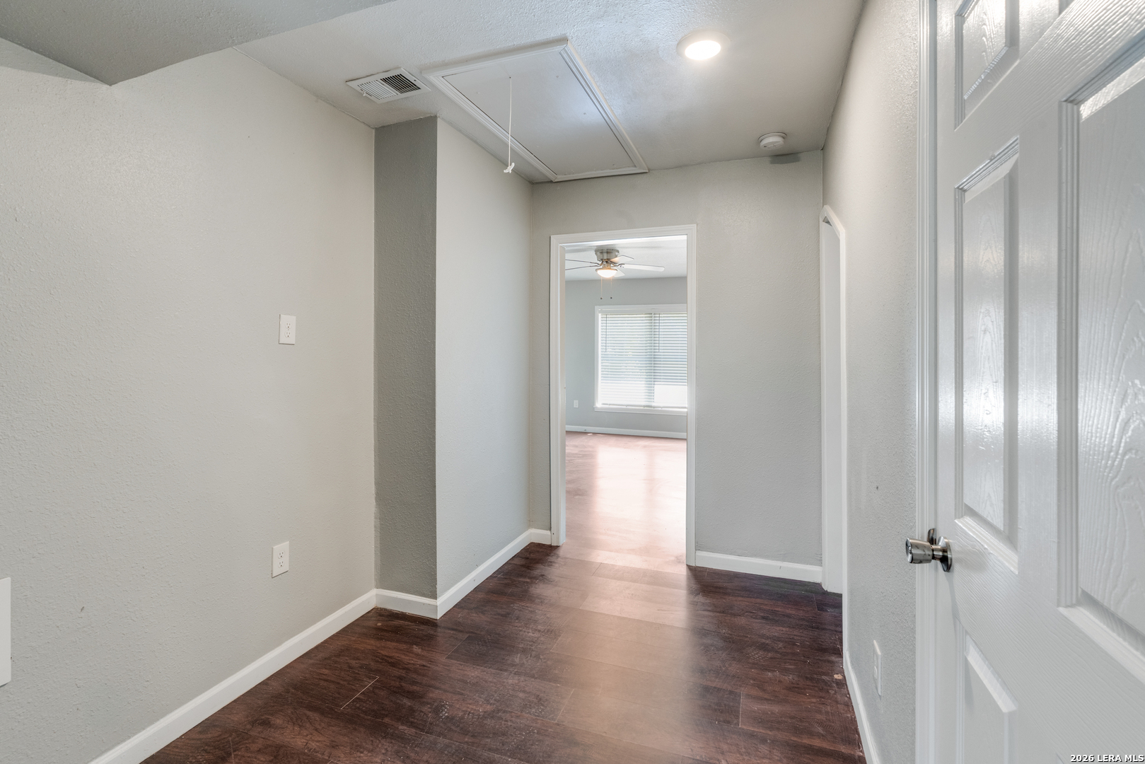 1047 Poinsettia San Antonio TX 78202