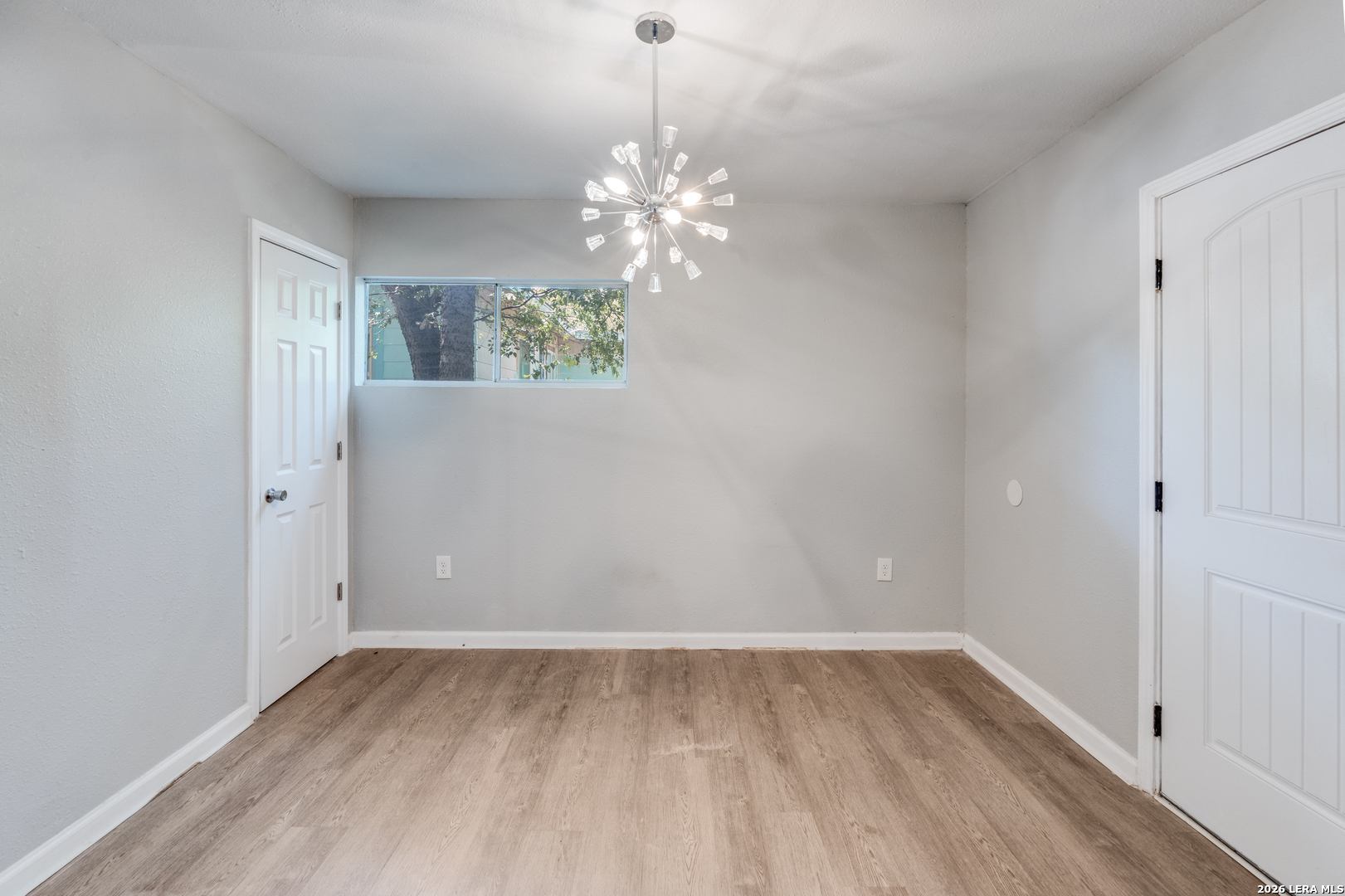 1047 Poinsettia San Antonio TX 78202