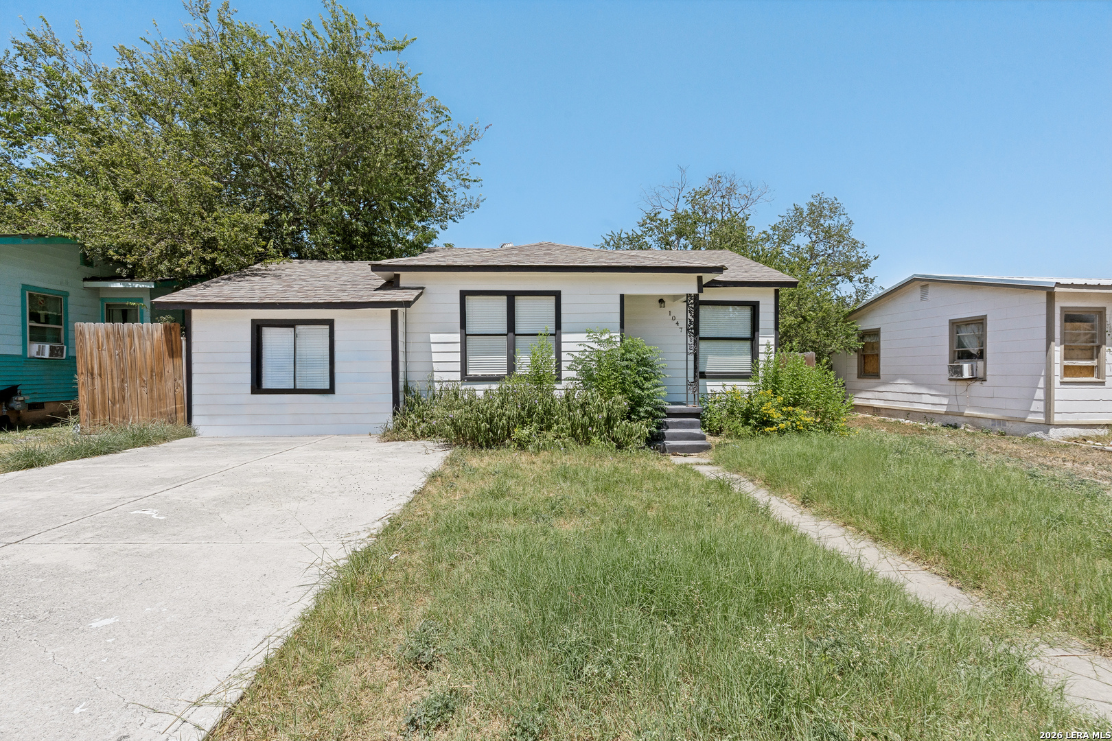 1047 Poinsettia San Antonio TX 78202