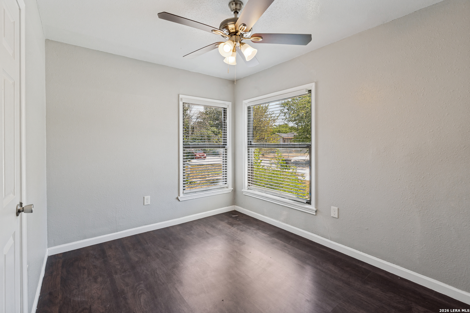 1047 Poinsettia San Antonio TX 78202