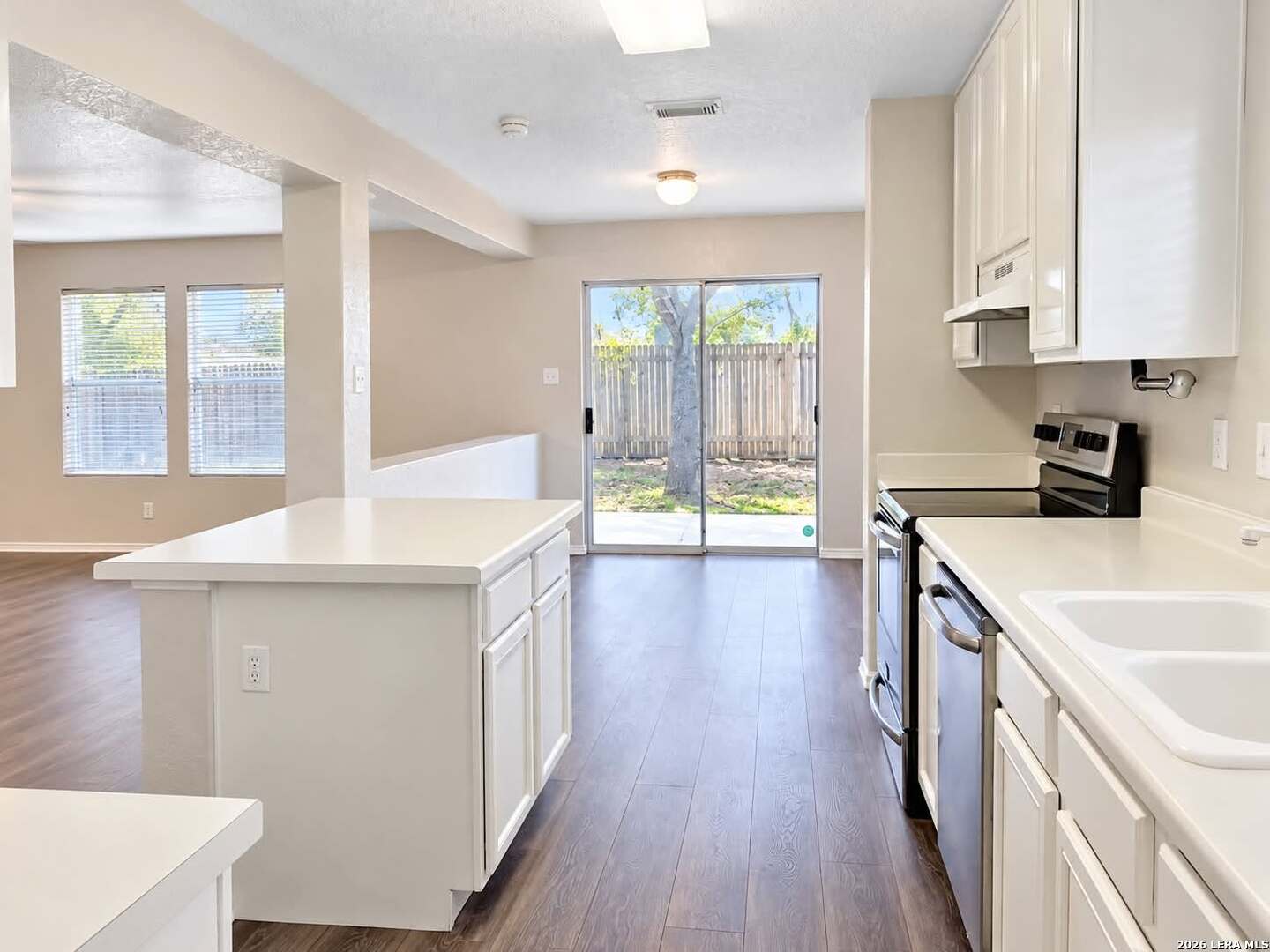 5542 Spring Day San Antonio TX 78247