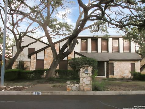 1818 Moreshead Street San Antonio TX 78231