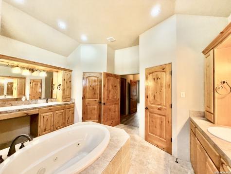 397 Secret Way Spring Branch TX 78070