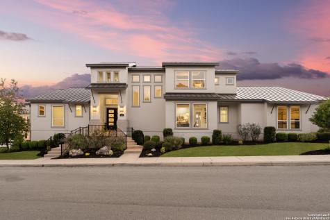 302 Majestic Bluff San Antonio TX 78258