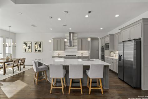 302 Majestic Bluff San Antonio TX 78258