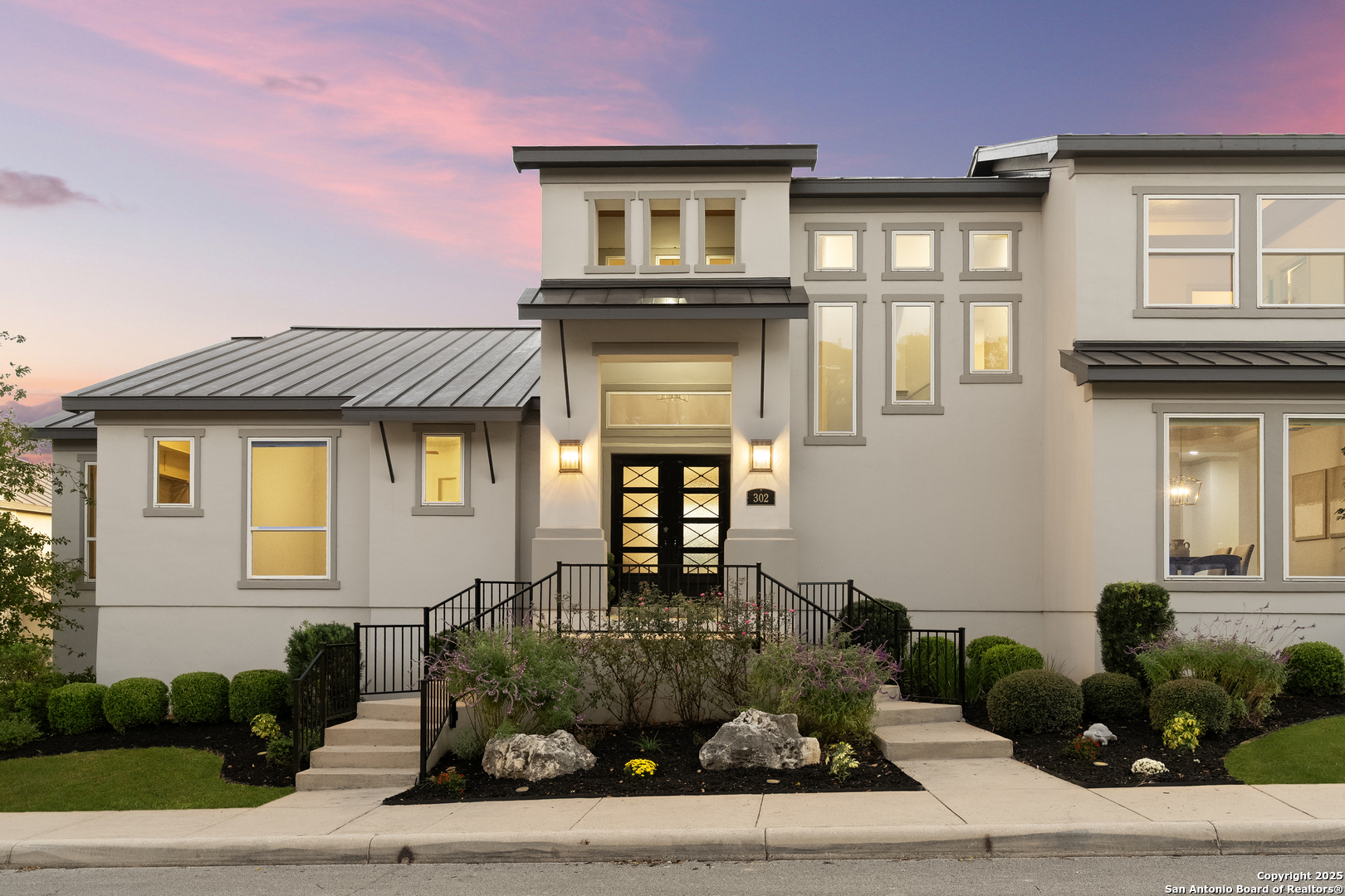302 Majestic Bluff San Antonio TX 78258