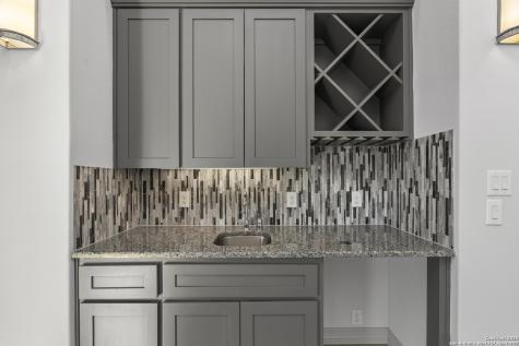 302 Majestic Bluff San Antonio TX 78258