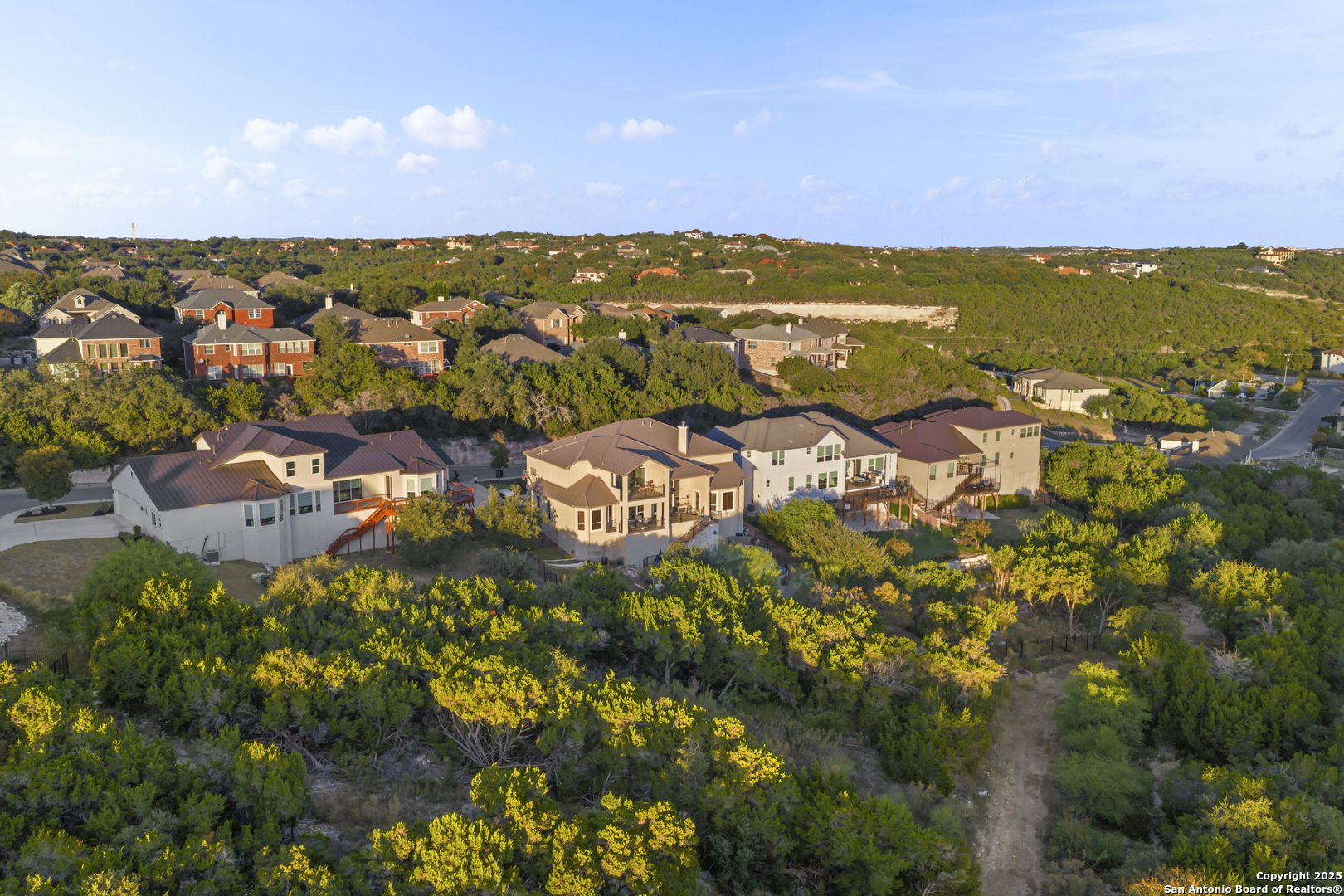 302 Majestic Bluff San Antonio TX 78258