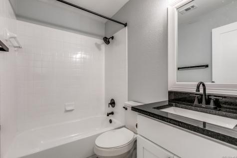 8407 Chalk Hill Cove Converse TX 78109