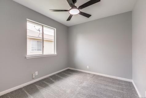 8407 Chalk Hill Cove Converse TX 78109