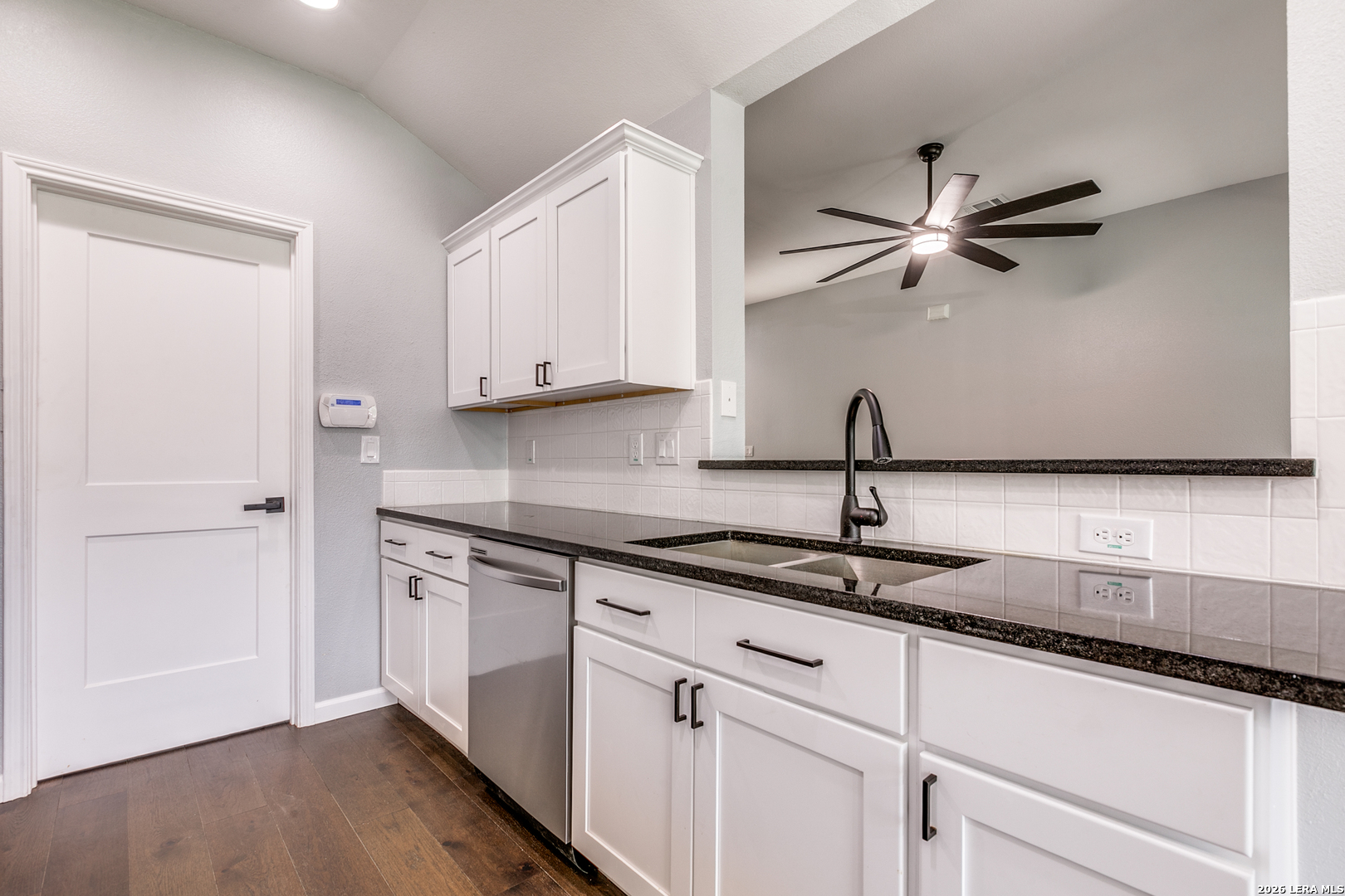8407 Chalk Hill Cove Converse TX 78109