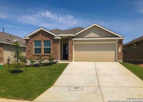 9015 Blanco Park Converse TX 78109